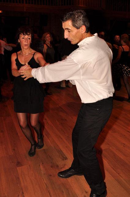 min 2011 12 04 station danse 271